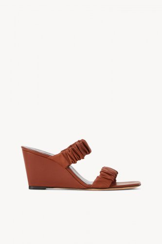 FRANKIE WEDGE | TAN